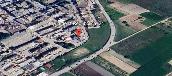 3-salle Appartement à Adelfia, Italy No. 98937 4