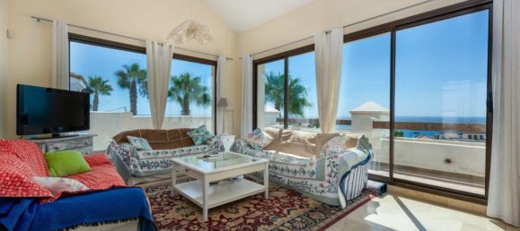 2 Schlafzimmer Penthouse in La Alcaidesa, Spain, Nr. 185937 3