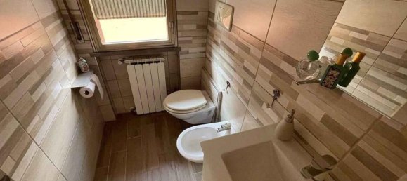 3-salle Appartement à Montignoso, Italy No. 216541 9