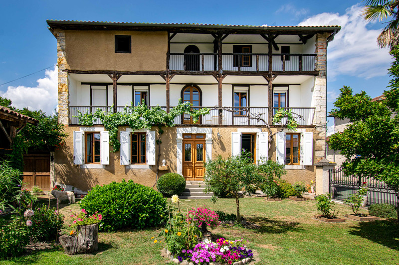 4 chambres Maison à Haute-Garonne, France No. 279287