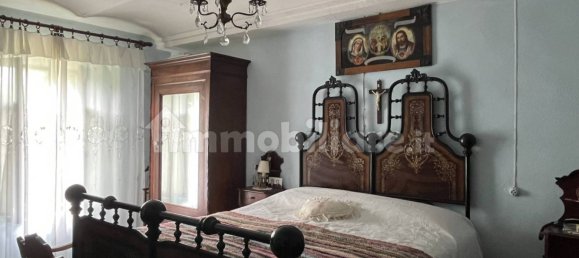 6 bedrooms House in Montafia, Italy No. 124127 14