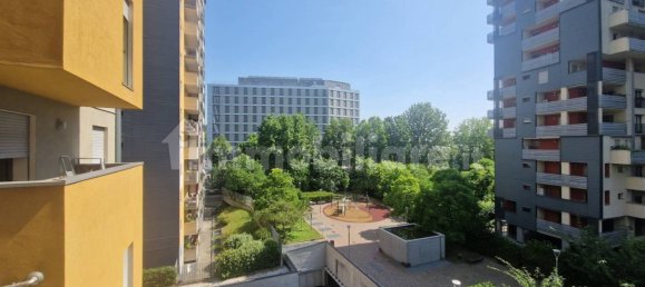 2 bedrooms Apartment in Milan, Italy No. 307696 27