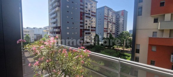 2 bedrooms Apartment in Milan, Italy No. 307696 3