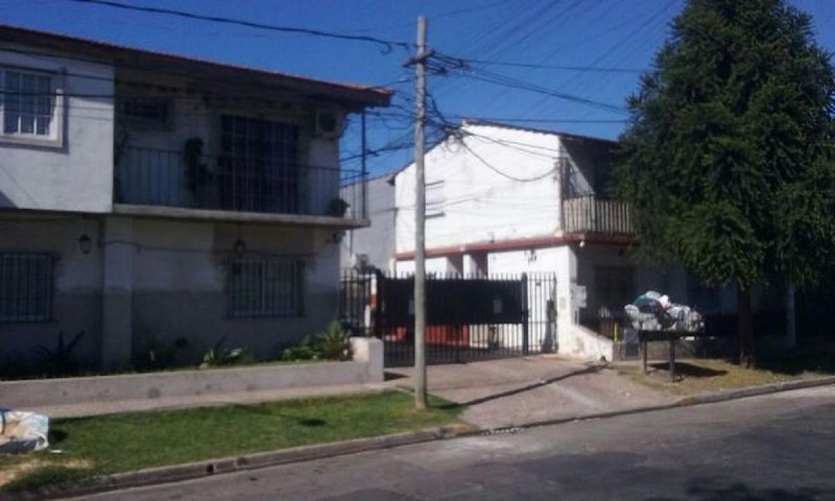 2 bedrooms House in San Miguel, Argentina No. 75786