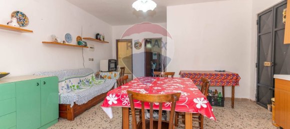 Villa de 2 habitaciónes en Caltagirone, Italy No. 138522 16
