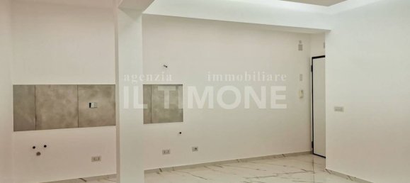 Apartamento de 1 dormitorio en Rapallo, Italy No. 302571 3