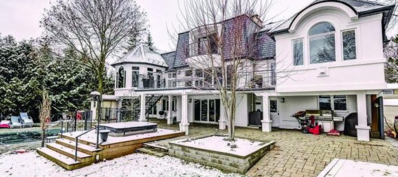 4 bedrooms House in Dundas, Canada No. 104 7