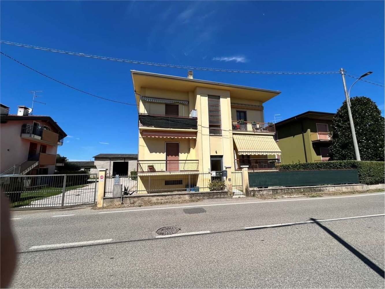 5 Schlafzimmer Wohnung in Sona, Italy, Nr. 377059