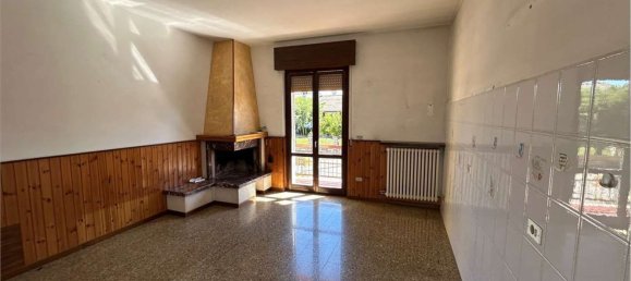 5 Schlafzimmer Wohnung in Sona, Italy, Nr. 377059 8