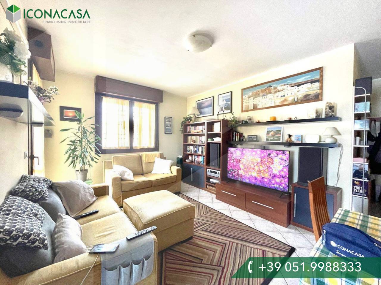 Apartamento de 4 habitaciónes en Bologna, Italy No. 26474