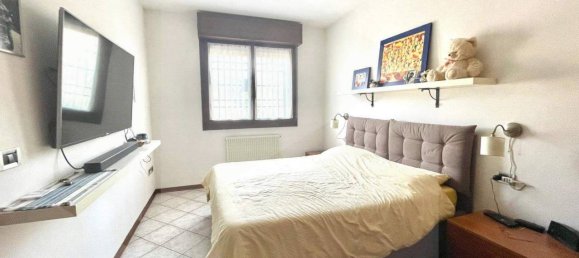 Apartamento de 4 habitaciónes en Bologna, Italy No. 26474 17