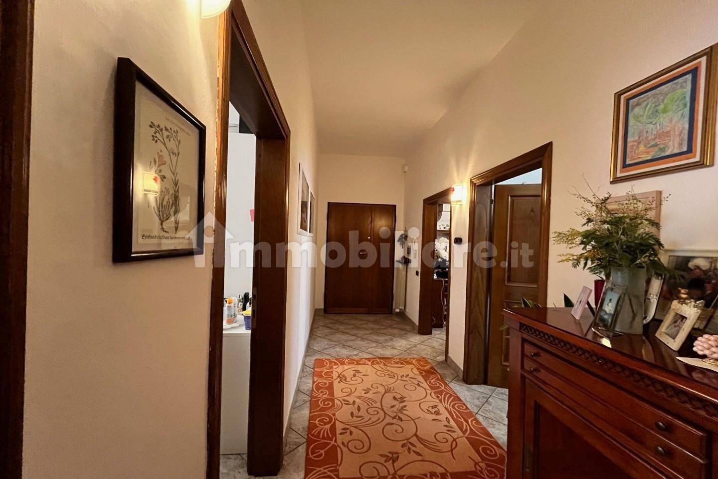 Apartamento de 3 dormitorios en Certaldo, Italy No. 91139