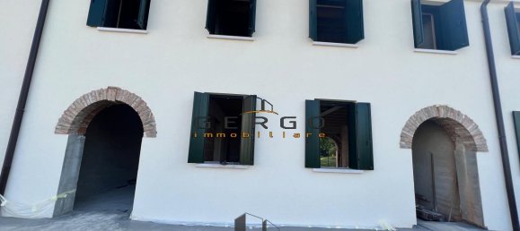 Casa de 5 habitaciónes en Albignasego, Italy No. 69341 32