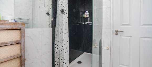 3 bedrooms House in Dartford, United Kingdom No. 10750 34