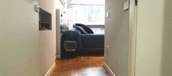 3 bedrooms Apartment in Milan, Italy No. 239219 14