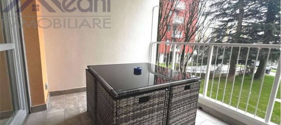 3 bedrooms Apartment in Milan, Italy No. 239219 38