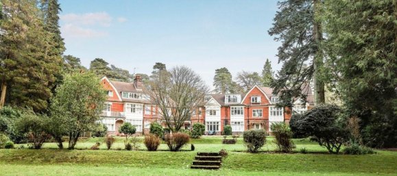3 Schlafzimmer Wohnung in Hindhead, United Kingdom, Nr. 2370 11