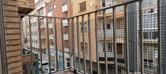 2 bedrooms Apartment in Zaragoza, Spain No. 172914 4