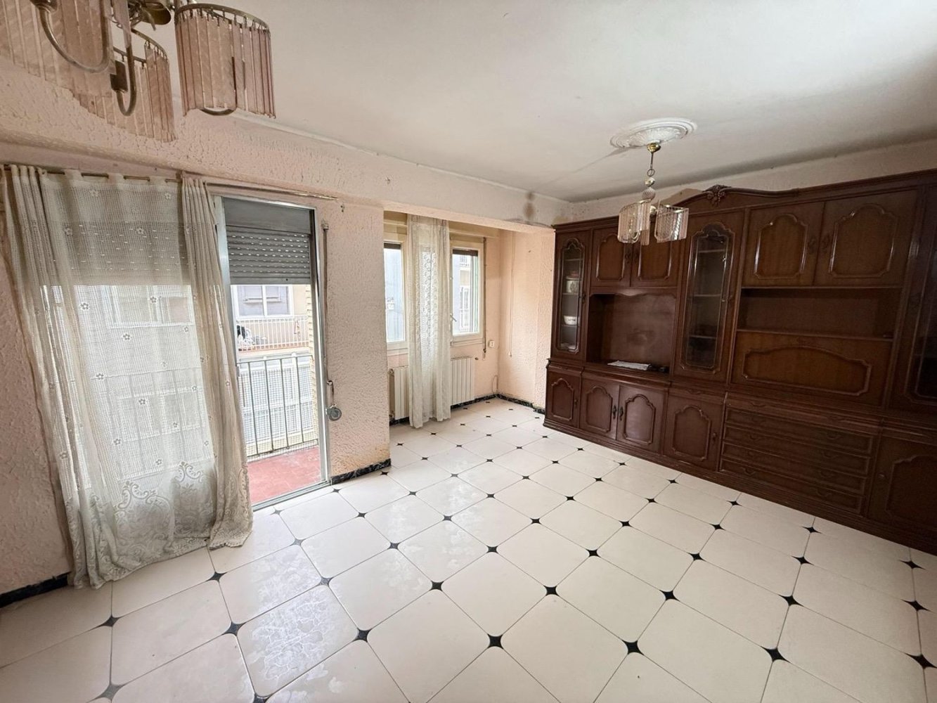 2 bedrooms Apartment in Zaragoza, Spain No. 172914