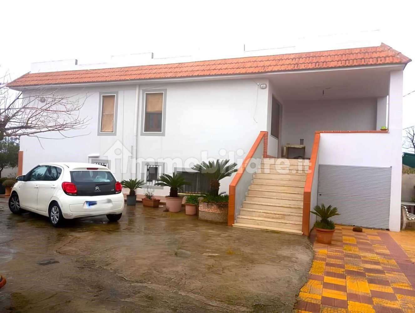 5 bedrooms Villa in Mondragone, Italy No. 344492