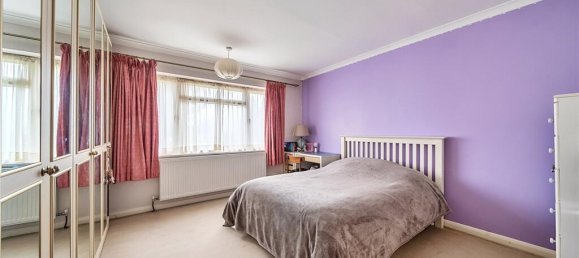4 bedrooms House in Harrow, United Kingdom No. 12172 8