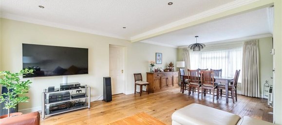 4 bedrooms House in Harrow, United Kingdom No. 12172 18