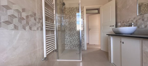 Apartamento T3 em Reggio Calabria, Italy N.º 337349 11