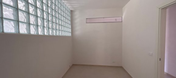 Apartamento T3 em Reggio Calabria, Italy N.º 337349 30