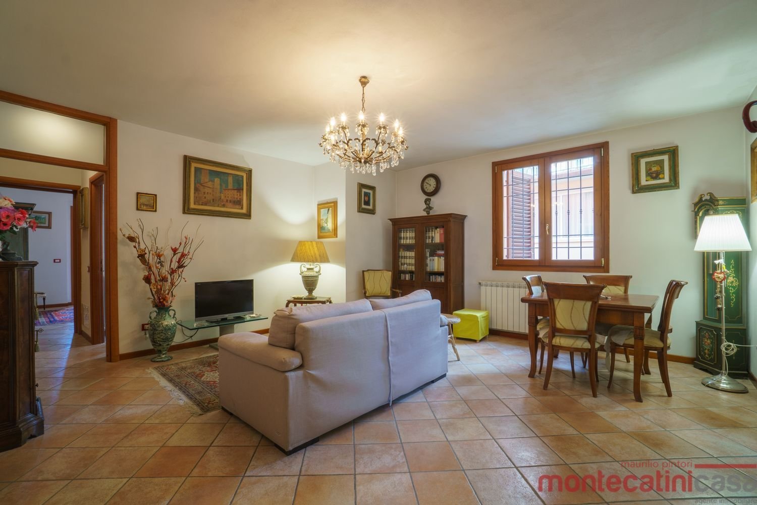 4 Schlafzimmer Wohnung in Montecatini Terme, Italy, Nr. 371241