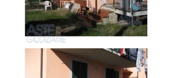 3 rooms Apartment in Pescia, Italy No. 42554 2