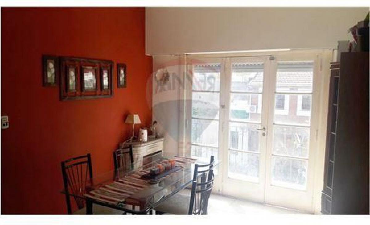 Apartamento T2 em Buenos Aires, Argentina N.º 77072