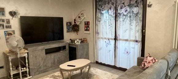 4 rooms Apartment in Carmagnola, Italy No. 300217 3