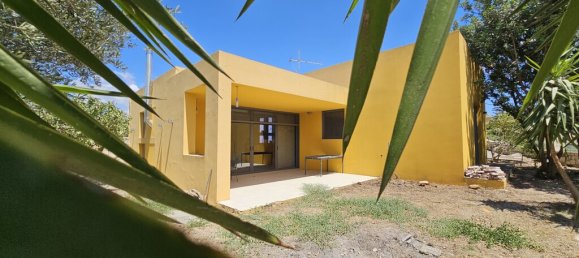 2 Schlafzimmer Villa in Gazi, Greece, Nr. 51972 4