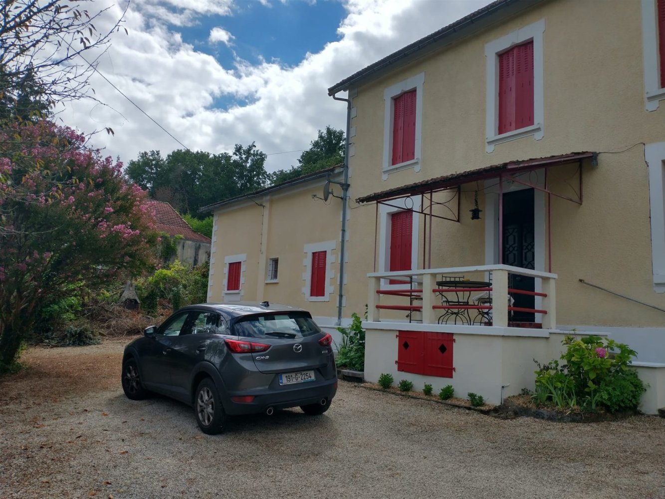 5 bedrooms Villa in Saint-Germain-du-Salembre, France No. 1874