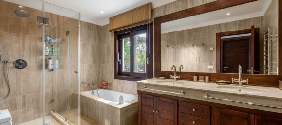 8 bedrooms House in Estepona, Spain No. 140101 15