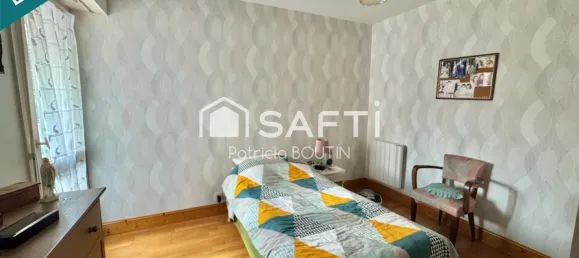 2 Schlafzimmer Wohnung in Niort, France, Nr. 351072 5