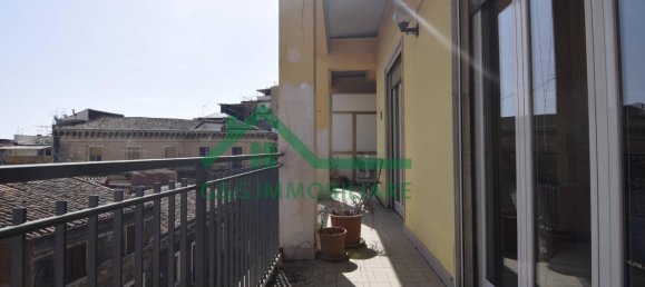 3-salle Appartement à Catania, Italy No. 235530 46