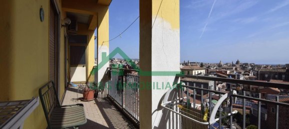 3-salle Appartement à Catania, Italy No. 235530 6