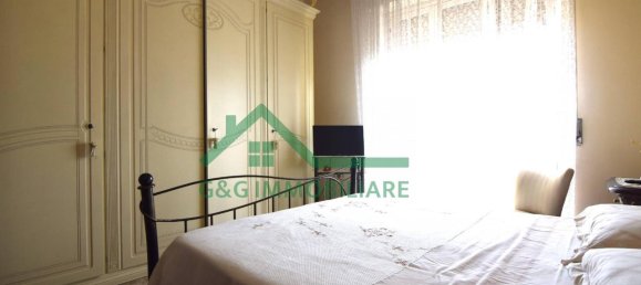 3-salle Appartement à Catania, Italy No. 235530 23