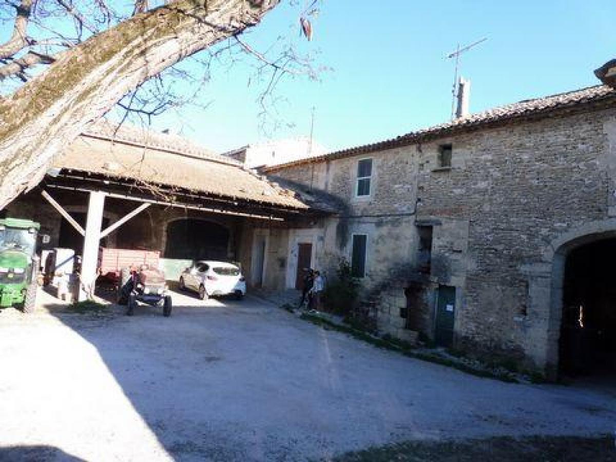 8 chambres Maison à Beauvoisin, France No. 31188