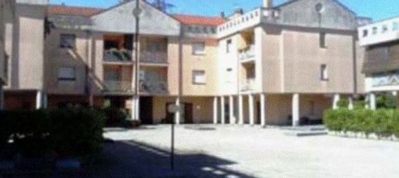 2-salle Appartement à Robecchetto con Induno, Italy No. 59902 11