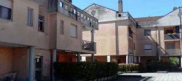 2-salle Appartement à Robecchetto con Induno, Italy No. 59902 13