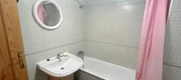 4 bedrooms Apartment in Granada, Spain No. 155505 9