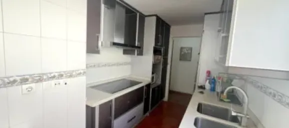 4 bedrooms Apartment in Granada, Spain No. 155505 4