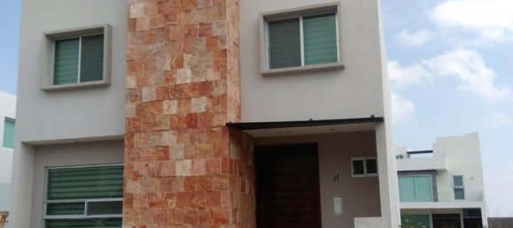 Casa de 4 dormitorios en Querétaro, Mexico No. 186221 2