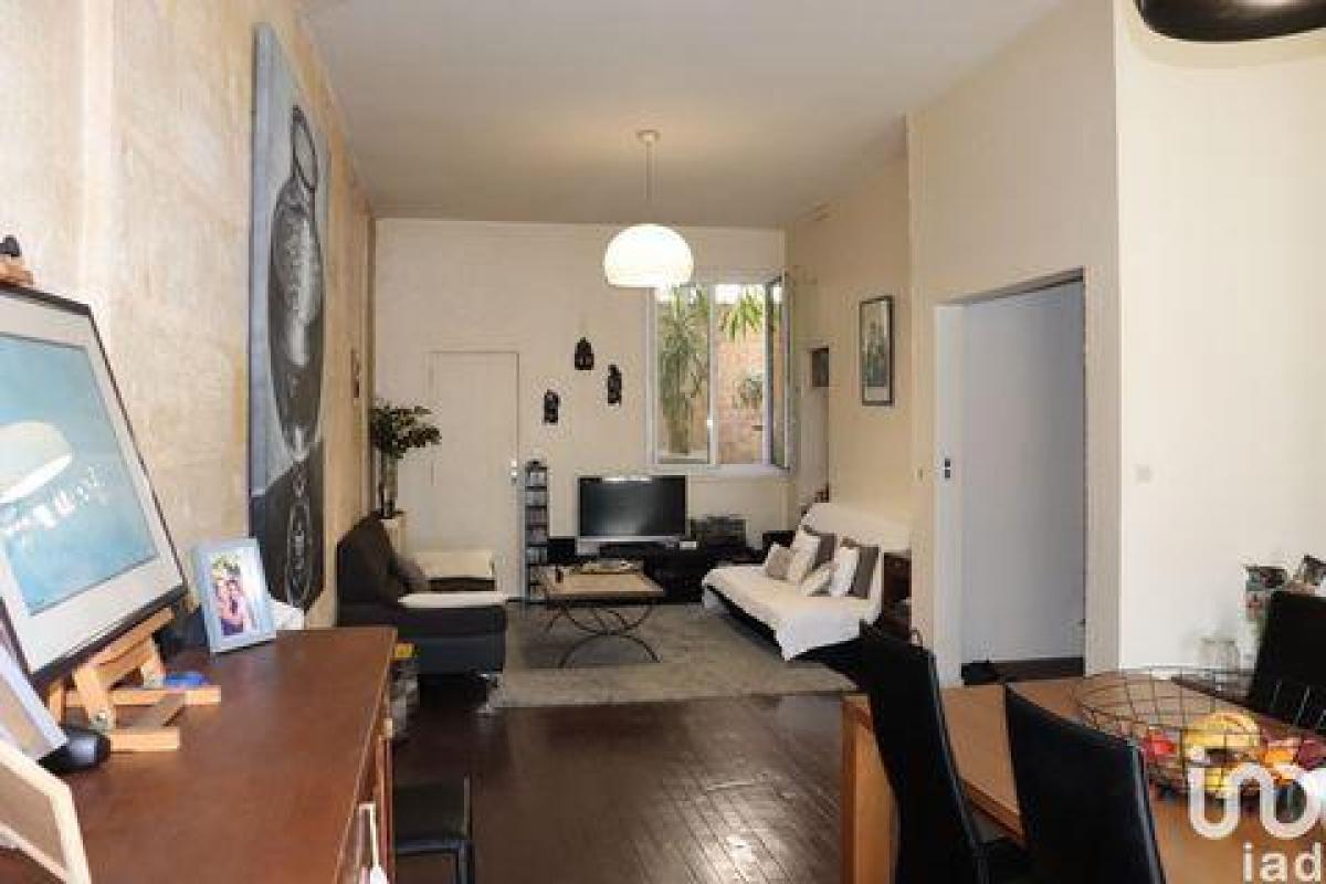 4 bedrooms House in Bordeaux, France No. 9716