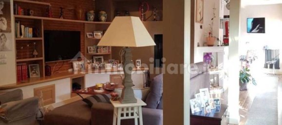 3 bedrooms House in Carrara, Italy No. 45790 7