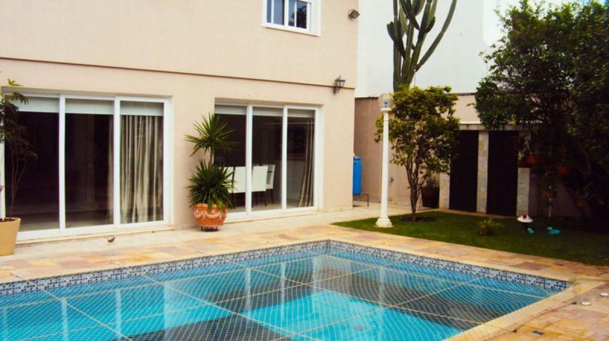 4 bedrooms House in Sao Paulo, Brazil No. 466977