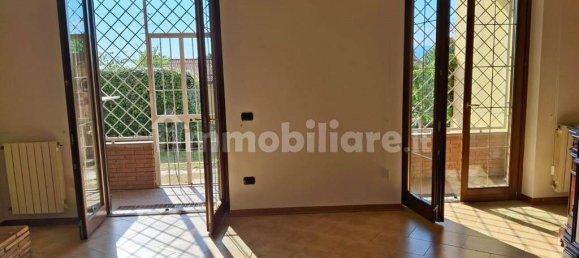 3 bedrooms Villa in Lonato del Garda, Italy No. 307857 4