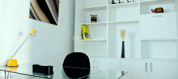 3 bedrooms Apartment in Saint Julian's, Malta No. 6667 11